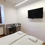 Sincere 1830 2* Ljubljana