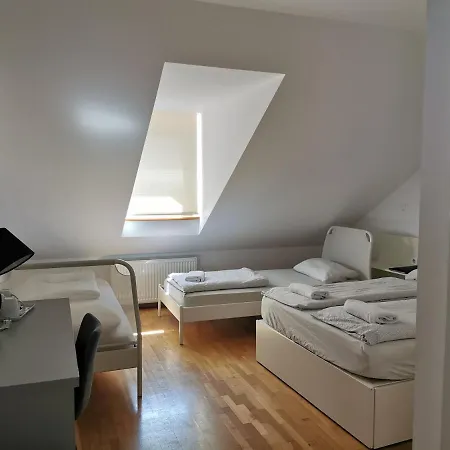 Sincere 1830 Ljubljana