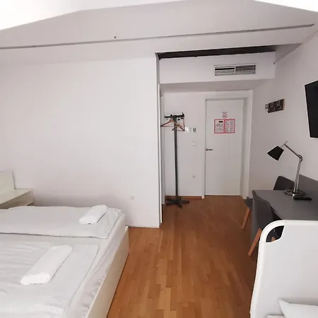 Guest house Sincere 1830