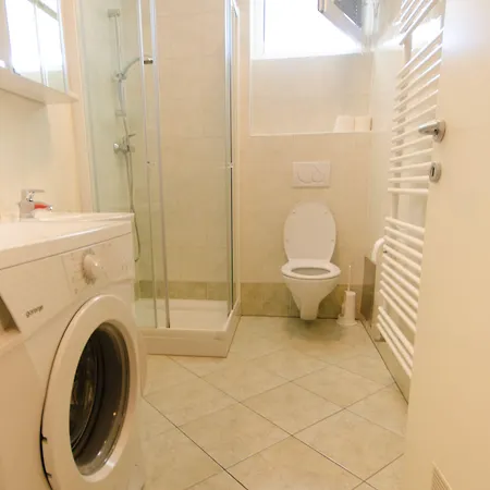 Sincere 1830 Guest house