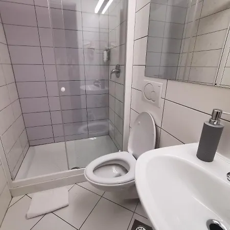 بيت ضيافة Sincere 1830 2*