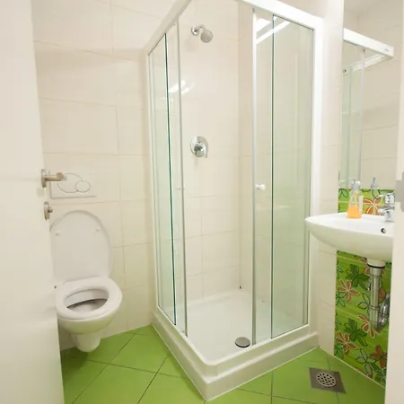 Sincere 1830 Liubliana