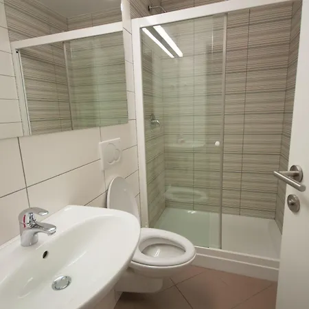 Sincere 1830 Guest house