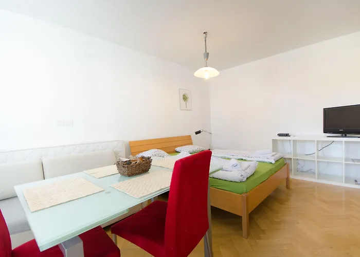 Sincere 1830 2* Lubiana